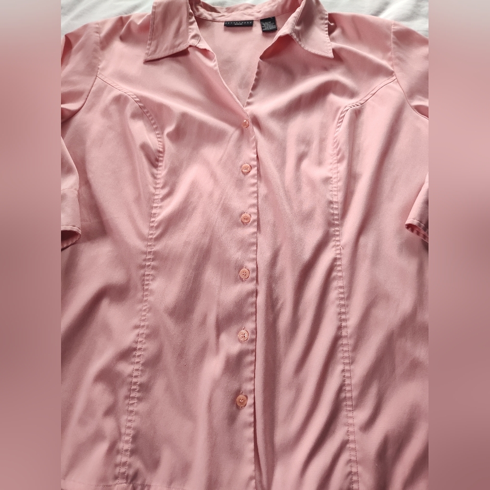 Apostrophe Woman Button Up Blouse. Size 22W. Pink. Elbow Sleeves.